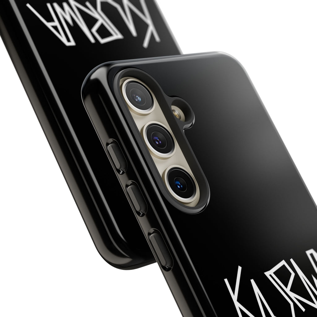 Etui na telefon - minimalistyczne czarne etui „KURWA” w stylu graffiti
