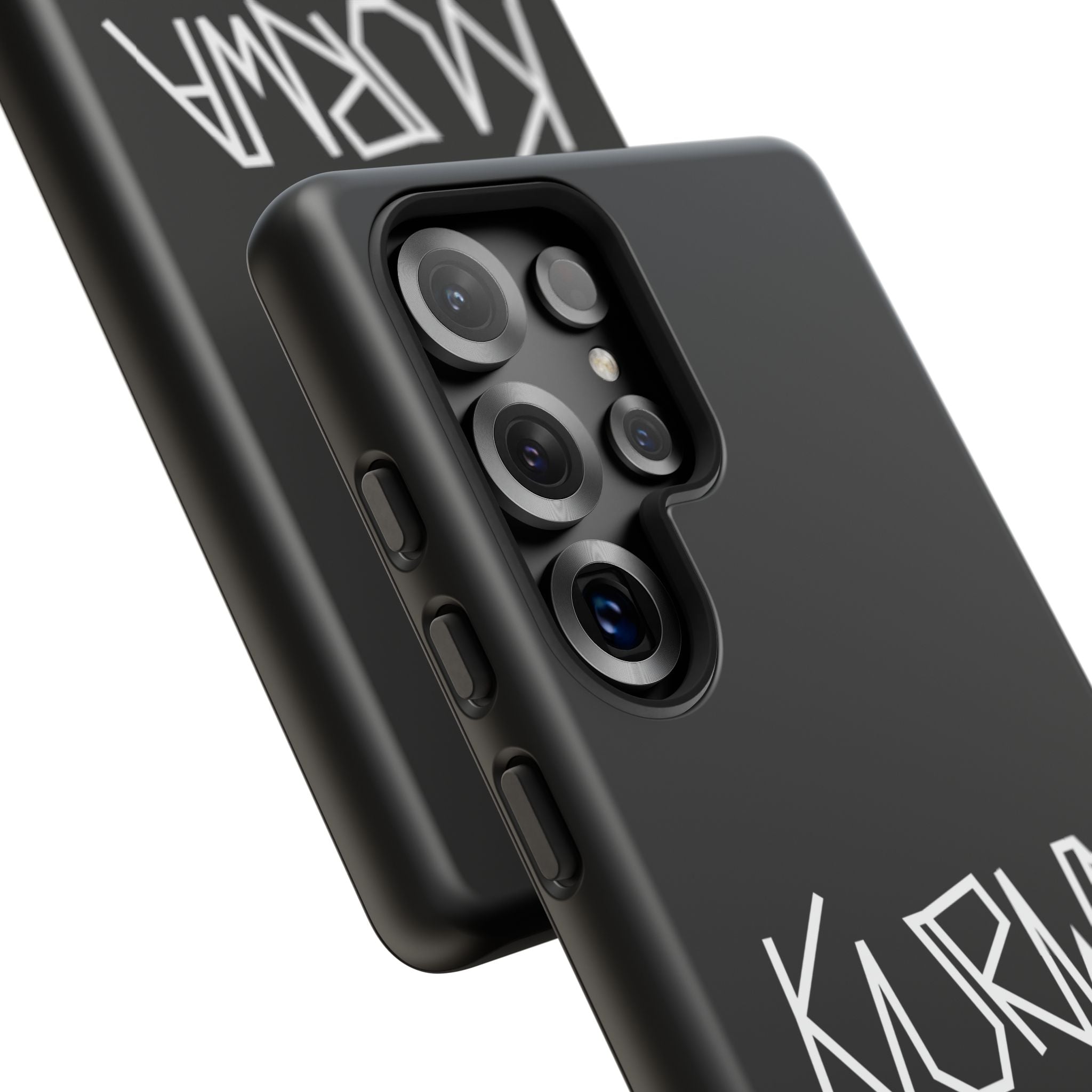 Etui na telefon - minimalistyczne czarne etui „KURWA” w stylu graffiti